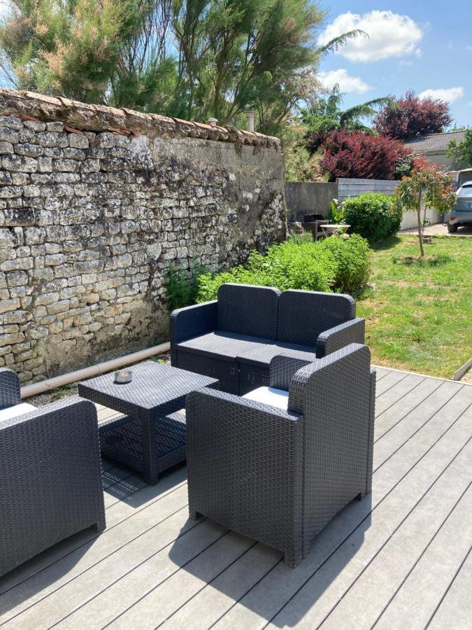 Gite La Bulle Avec Jardin A 15 Min Des Plages Saint-Benoist-sur-Mer Ngoại thất bức ảnh